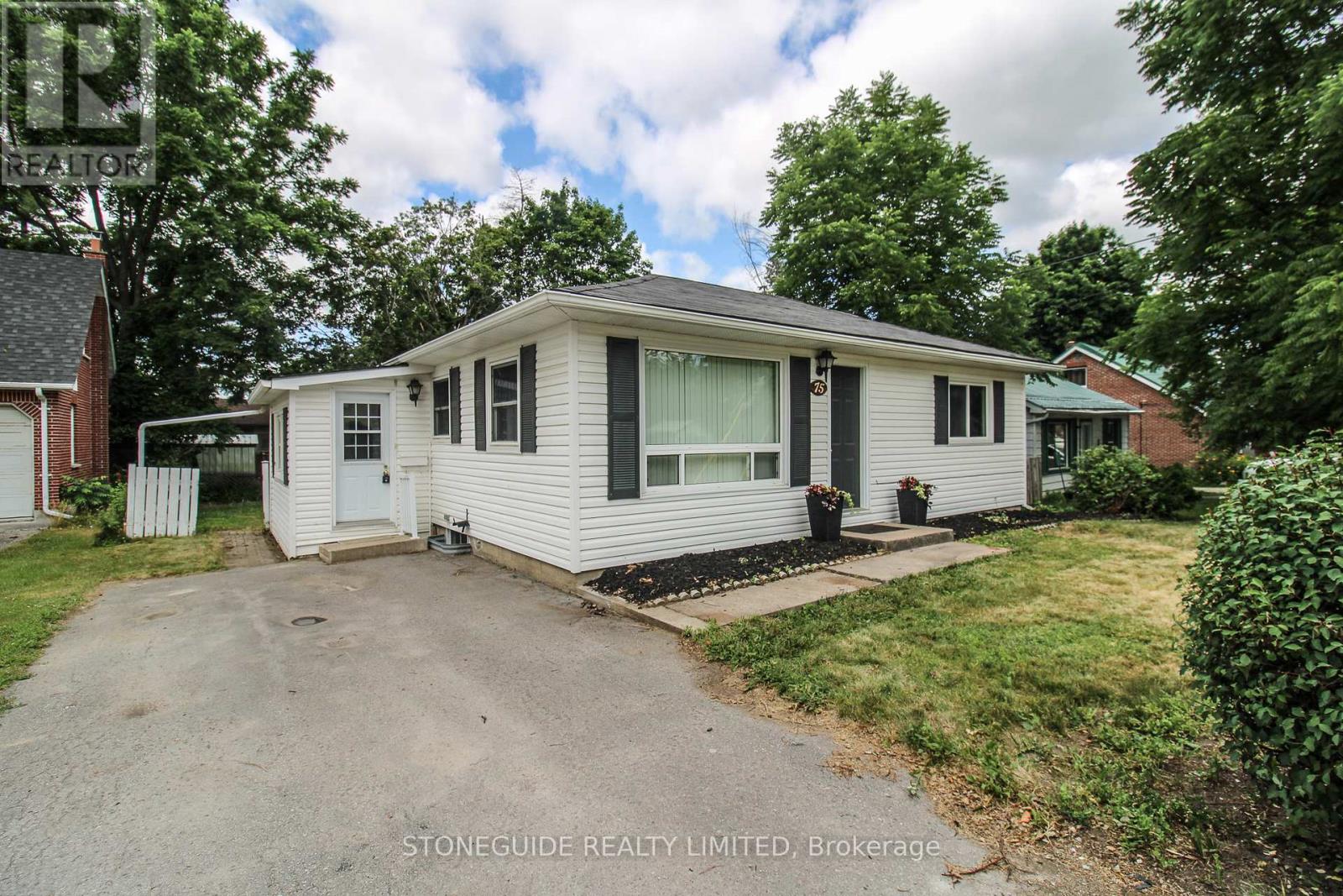 75 Fraser Street, Selwyn, Ontario  K9J 0C5 - Photo 1 - X12277078