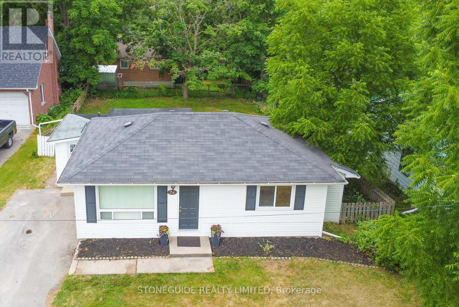 75 Fraser Street, Selwyn, Ontario  K9J 0C5 - Photo 2 - X12277078