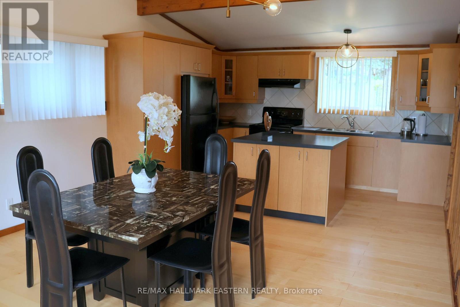 47 Cedarview Drive, Kawartha Lakes (Emily), Ontario  K0L 2W0 - Photo 5 - X12277084