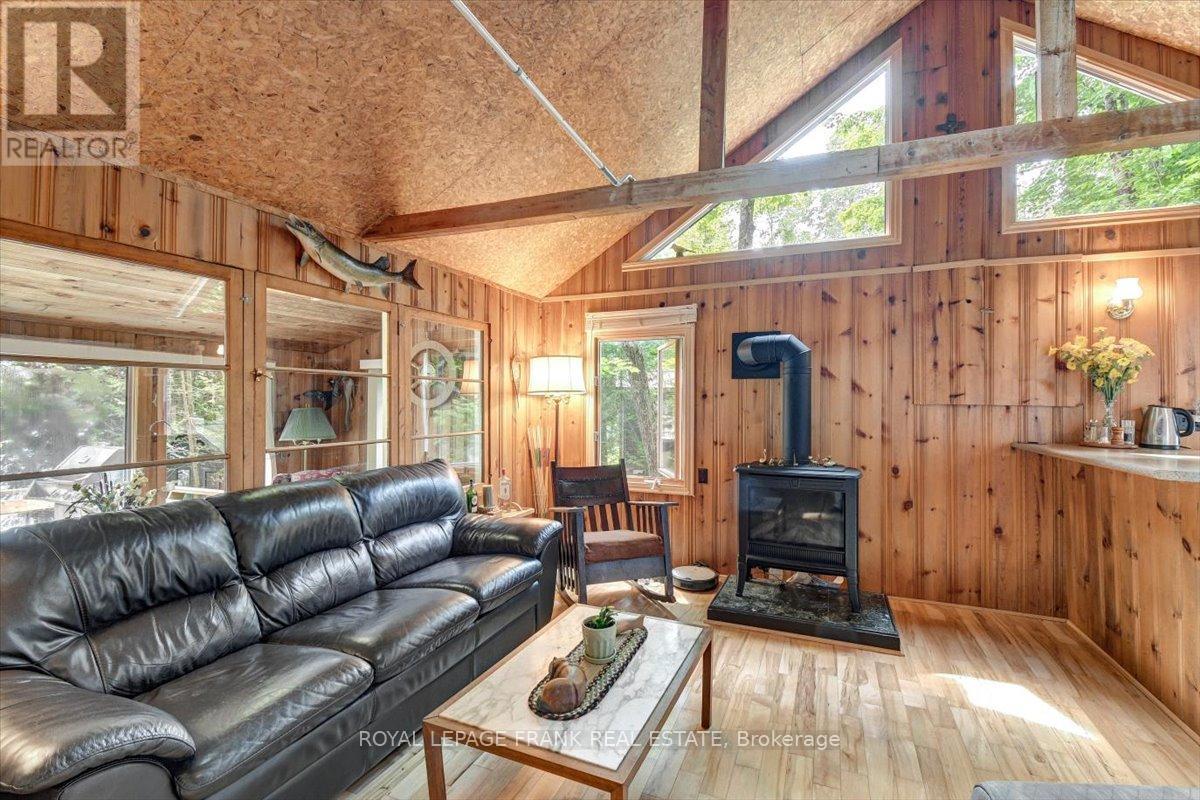 48 Bay View Lane, Tudor And Cashel (Tudor Ward), Ontario  K0L 1W0 - Photo 10 - X12277304