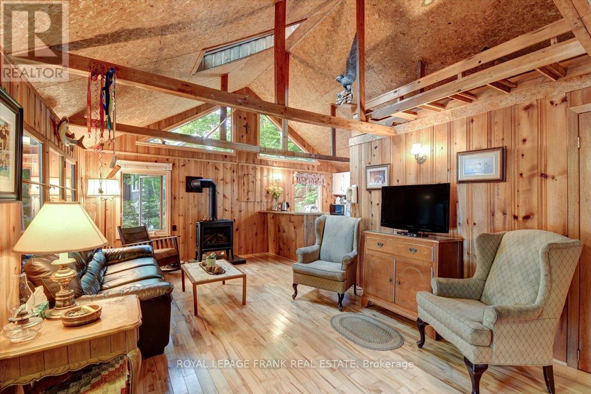 48 Bay View Lane, Tudor And Cashel (Tudor Ward), Ontario  K0L 1W0 - Photo 8 - X12277304