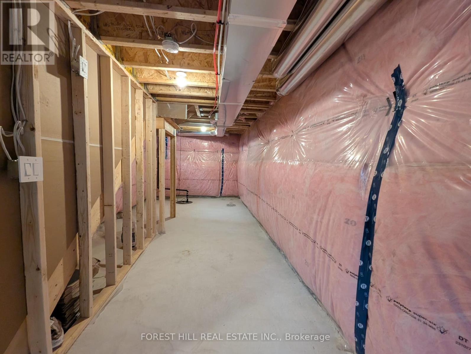 146 St Joseph Street, Kawartha Lakes (Lindsay), Ontario  K9V 0R8 - Photo 40 - X12277069