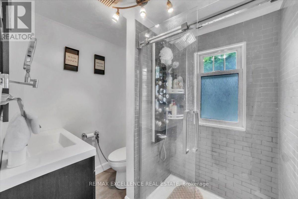 626 Downie Street, Peterborough Central (North), Ontario  K9H 4K3 - Photo 27 - X12277352