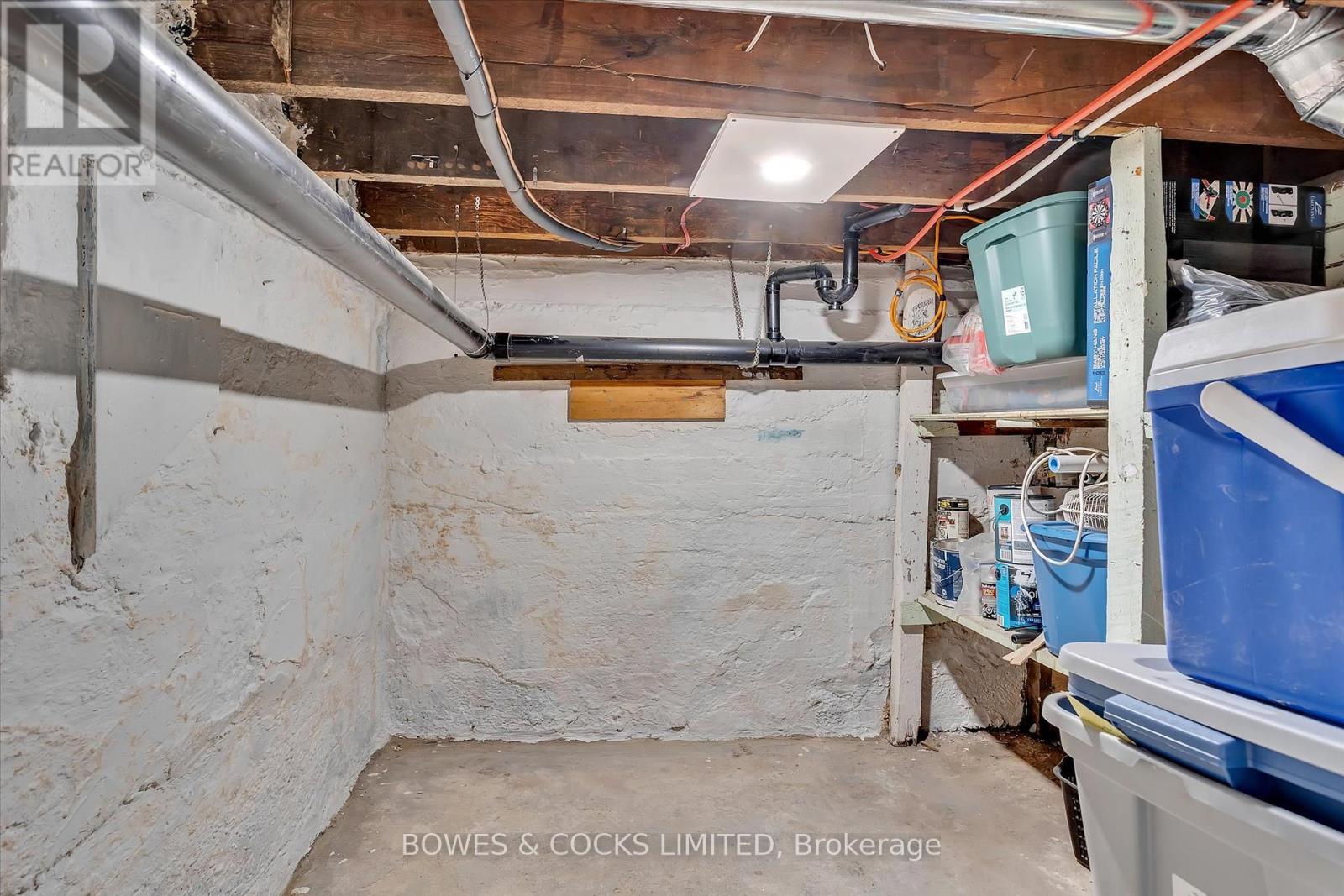 121 Durham Street W, Kawartha Lakes (Lindsay), Ontario  K9V 2R3 - Photo 38 - X12277530
