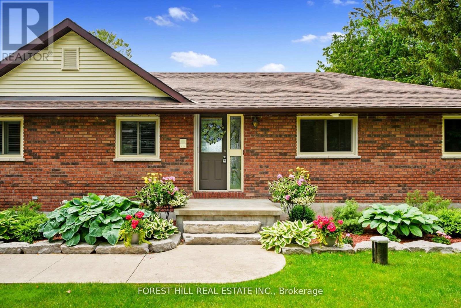 360 Fife Avenue, Selwyn, Ontario  K9J 0C6 - Photo 38 - X12277548