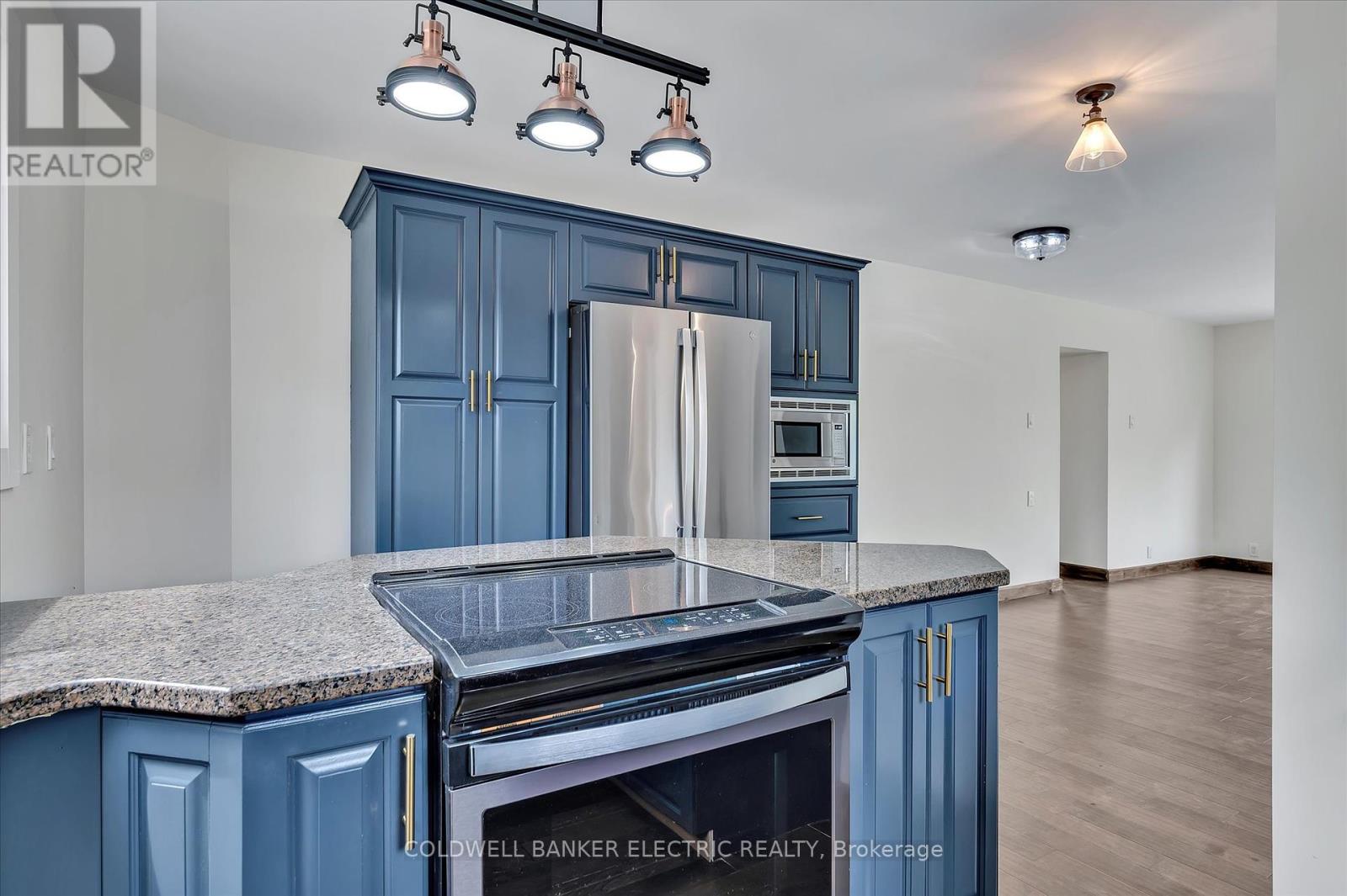 65 Queen Street, Asphodel-Norwood (Norwood), Ontario  K0L 2V0 - Photo 12 - X12277791