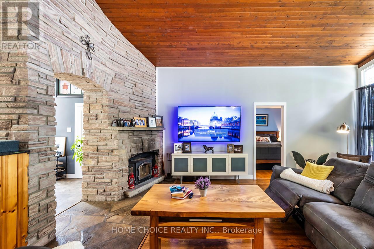7508 Bamsey Drive, Hamilton Township (Bewdley), Ontario  K0L 1E0 - Photo 26 - X12278223