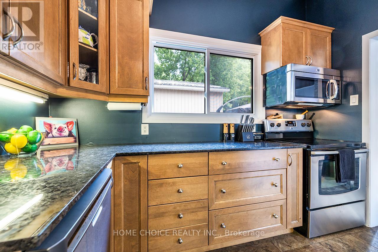 7508 Bamsey Drive, Hamilton Township (Bewdley), Ontario  K0L 1E0 - Photo 33 - X12278223