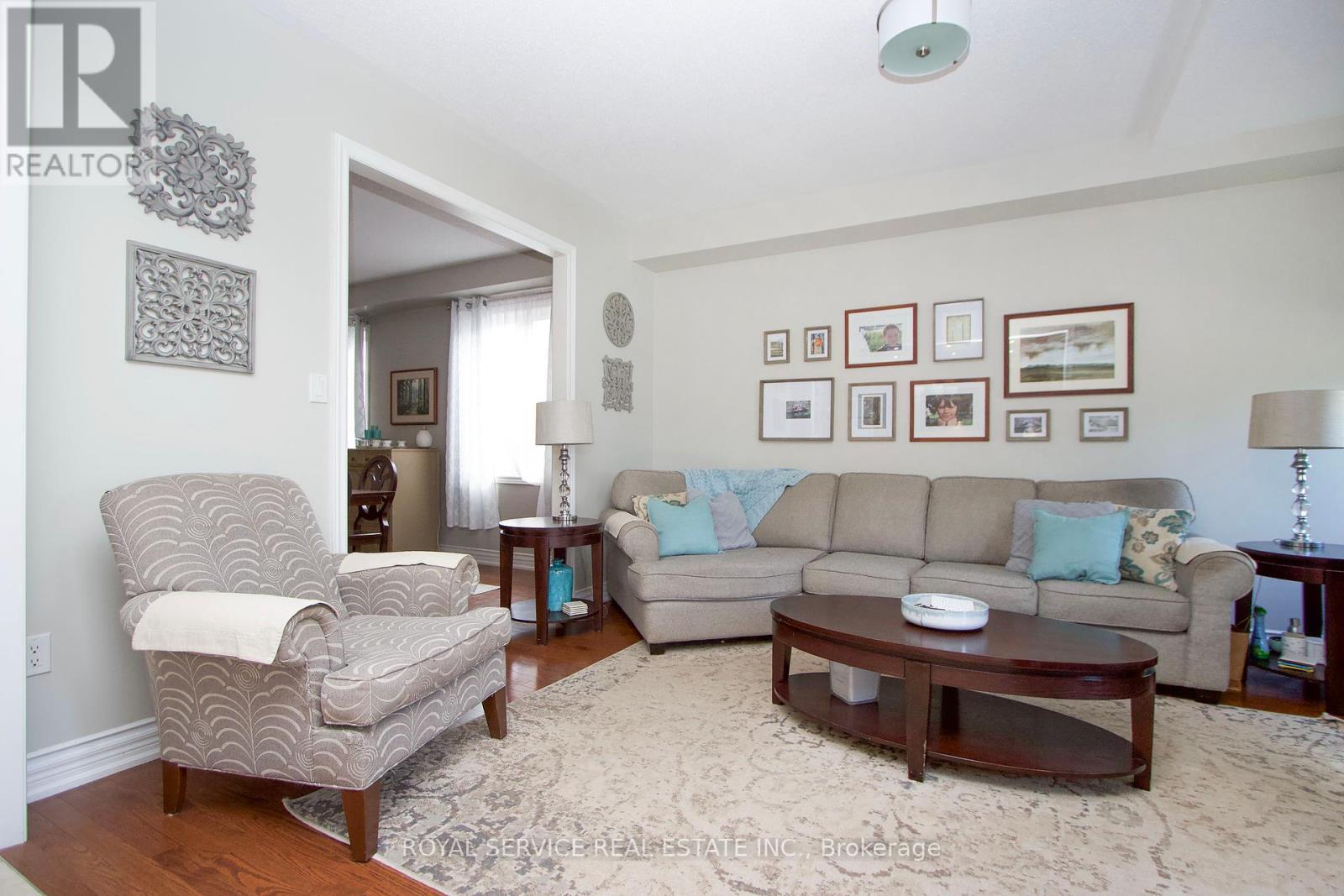 15 Thomas Woodlock Street, Clarington (Newcastle), Ontario  L1B 0C7 - Photo 10 - E12278334