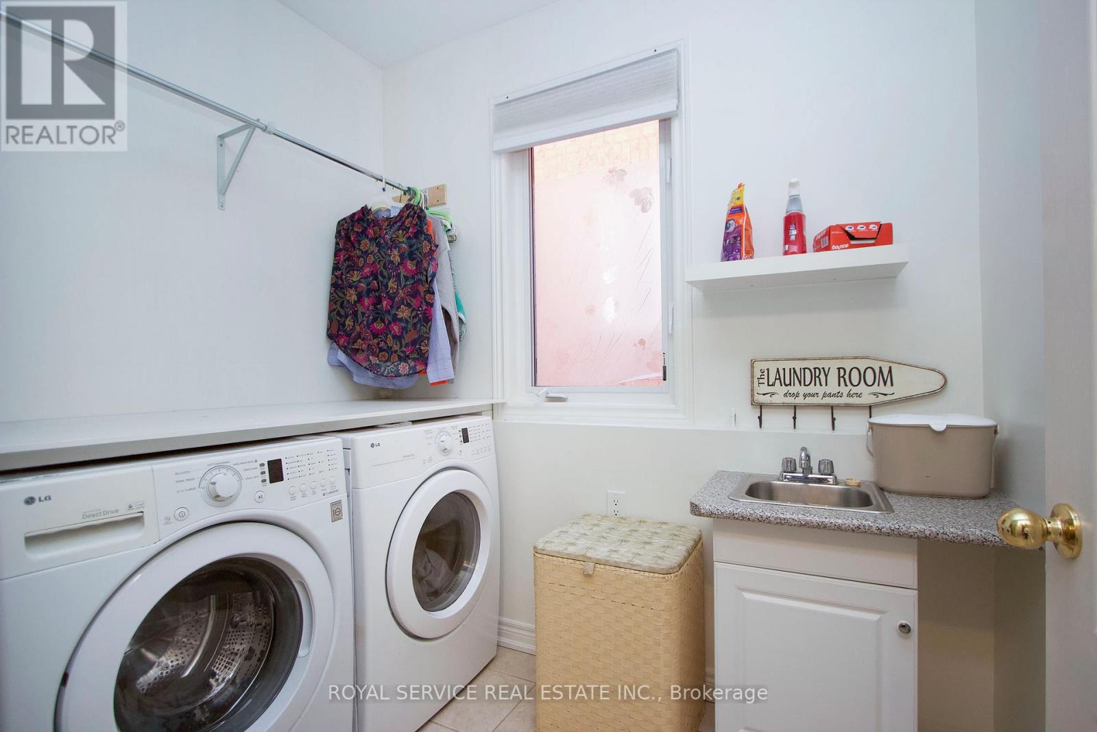 15 Thomas Woodlock Street, Clarington (Newcastle), Ontario  L1B 0C7 - Photo 28 - E12278334