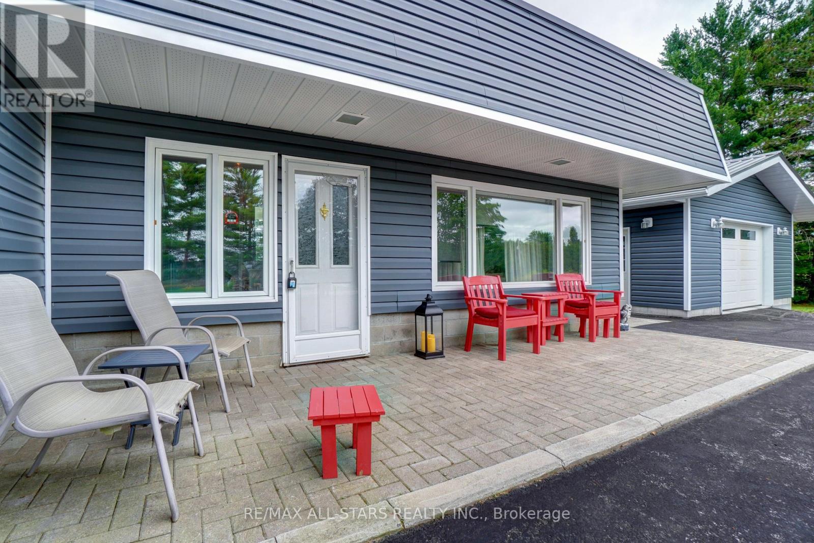 58 Ridgewood Road, Kawartha Lakes (Lindsay), Ontario  K9V 4R2 - Photo 17 - X12278387