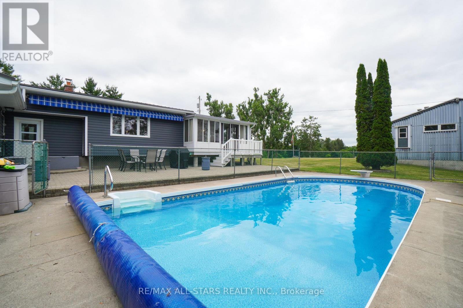 58 Ridgewood Road, Kawartha Lakes (Lindsay), Ontario  K9V 4R2 - Photo 23 - X12278387