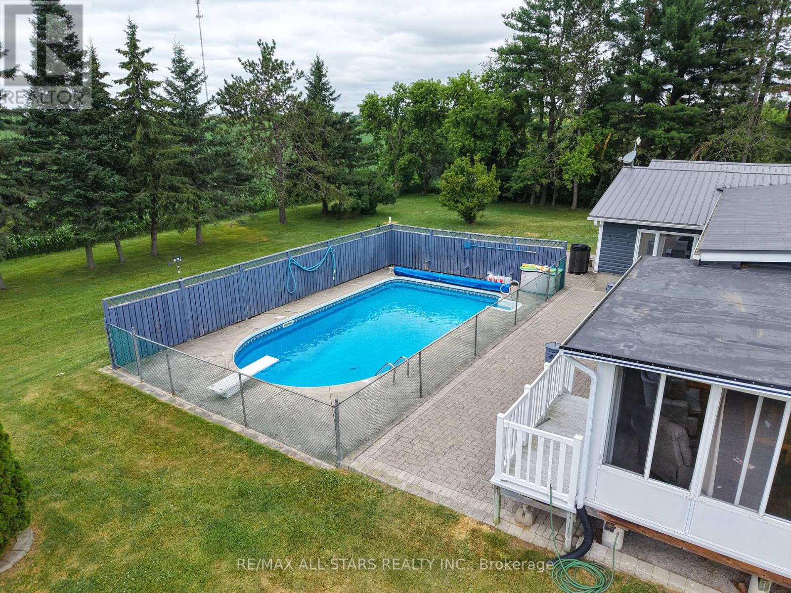 58 Ridgewood Road, Kawartha Lakes (Lindsay), Ontario  K9V 4R2 - Photo 26 - X12278387