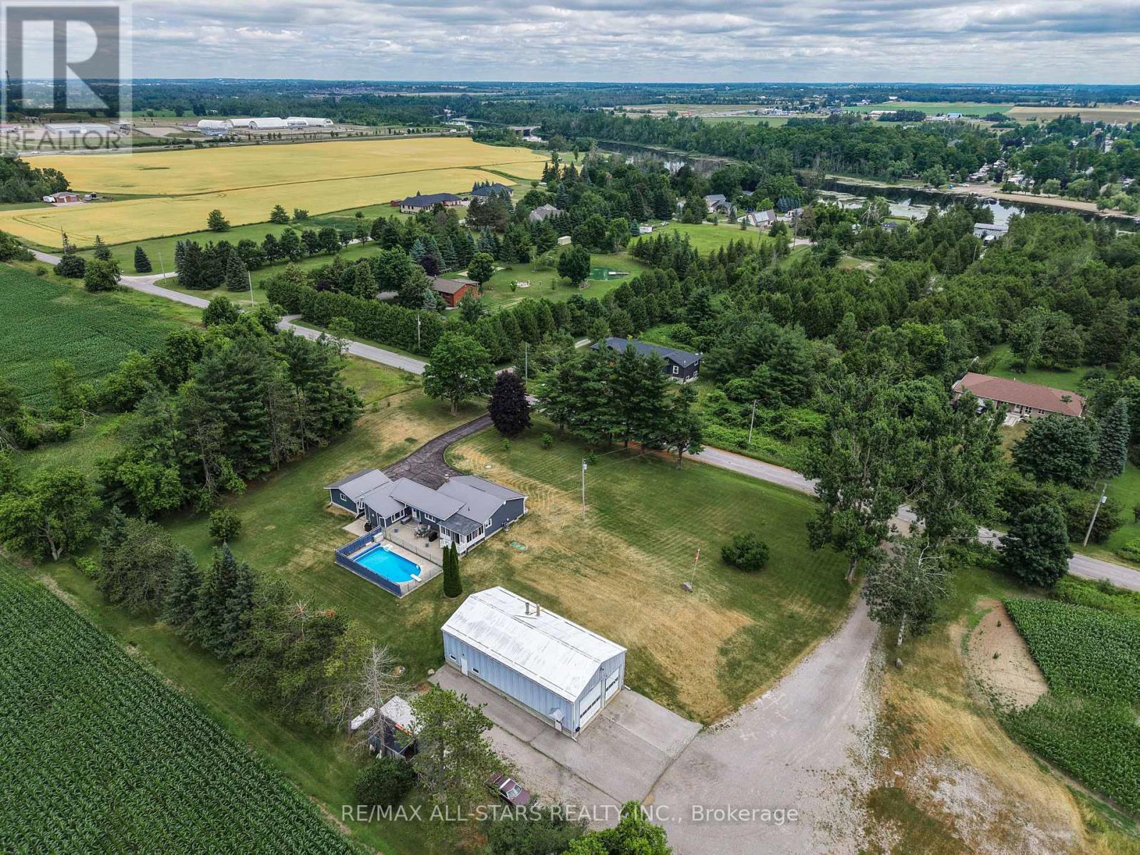 58 Ridgewood Road, Kawartha Lakes (Lindsay), Ontario  K9V 4R2 - Photo 32 - X12278387