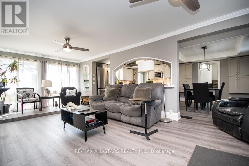 805 Highway 36 Highway, Kawartha Lakes (Ops), Ontario  K9V 4R6 - Photo 6 - X12278410