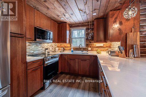 1155 Mississauga Street, Curve Lake First Nation 35 (Curve Lake First Nation), Ontario  K0L 1R0 - Photo 31 - X12278565