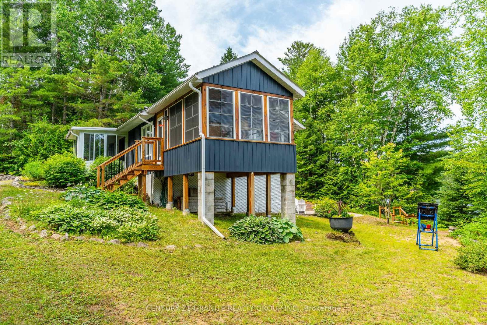 928 Lake St Peter Road, Hastings Highlands (Mcclure Ward), Ontario  K0L 2K0 - Photo 27 - X12278722