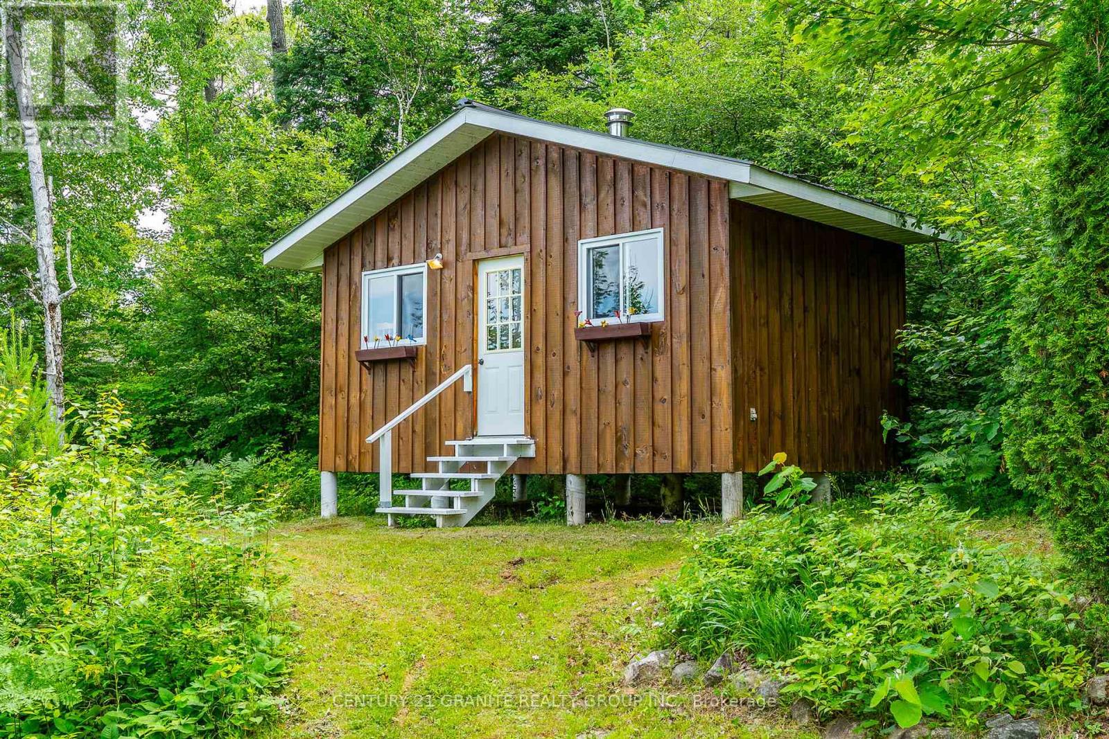 928 Lake St Peter Road, Hastings Highlands (Mcclure Ward), Ontario  K0L 2K0 - Photo 34 - X12278722
