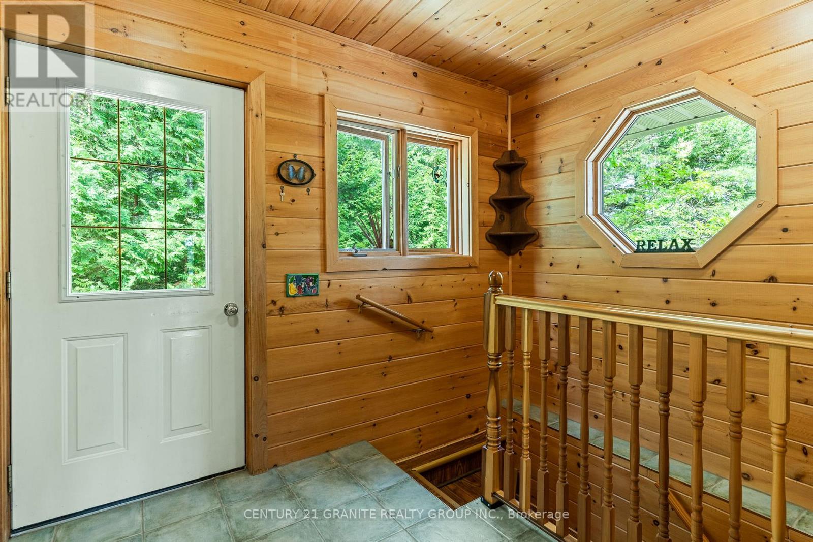 928 Lake St Peter Road, Hastings Highlands (Mcclure Ward), Ontario  K0L 2K0 - Photo 5 - X12278722
