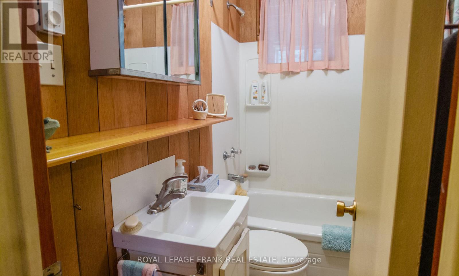 2160 E Hartsmere Road, Addington Highlands (Addington Highlands), Ontario  K0L 2M0 - Photo 36 - X12278884