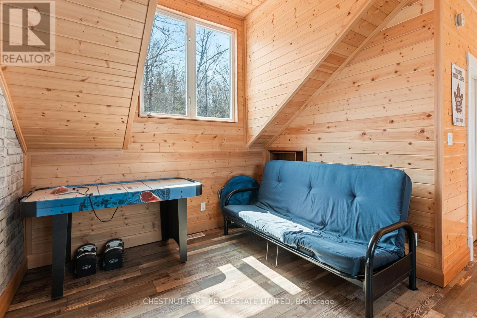 1038 Stonehenge Lane, Highlands East (Cardiff Ward), Ontario  K0L 1M0 - Photo 22 - X12278779
