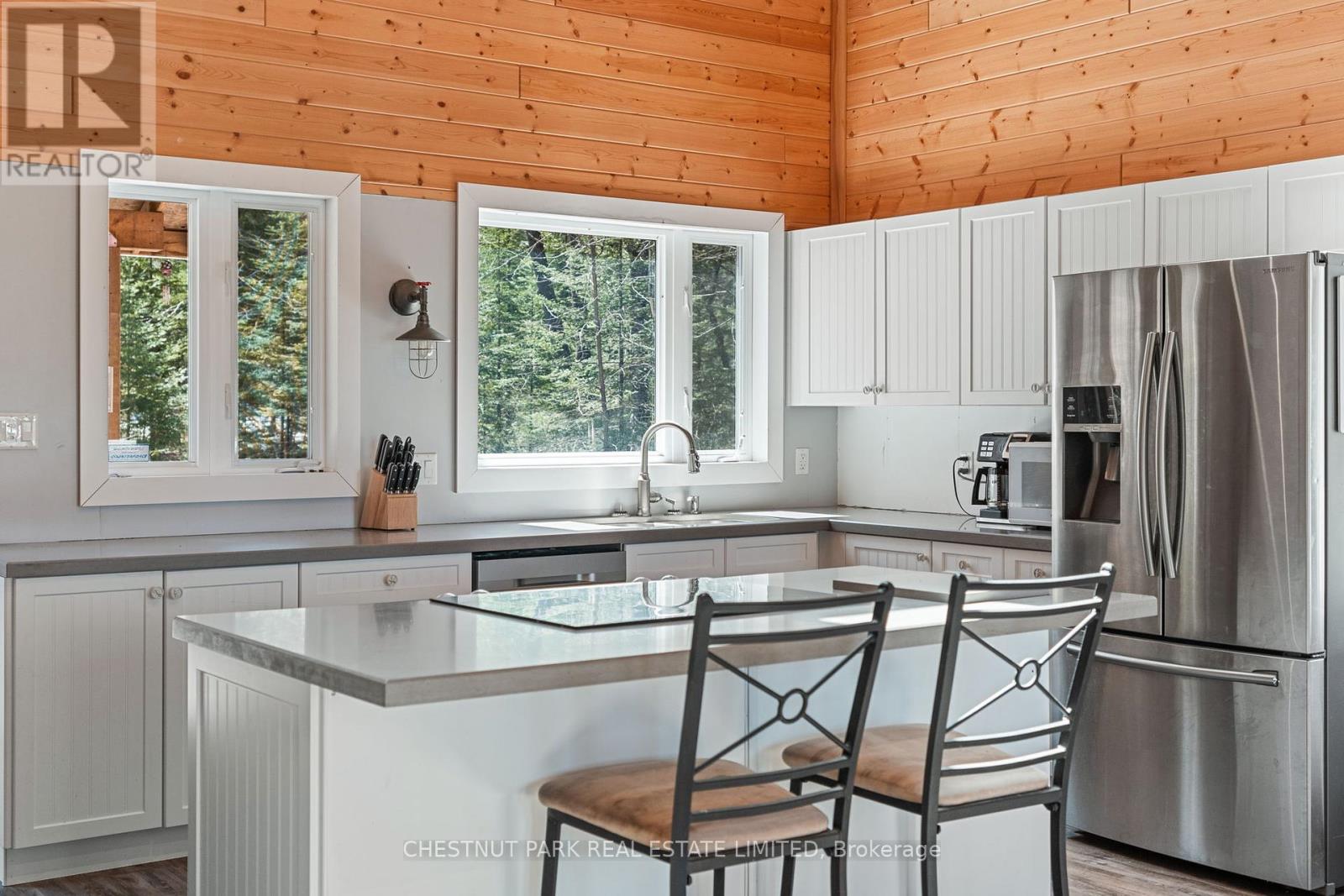 1038 Stonehenge Lane, Highlands East (Cardiff Ward), Ontario  K0L 1M0 - Photo 6 - X12278779