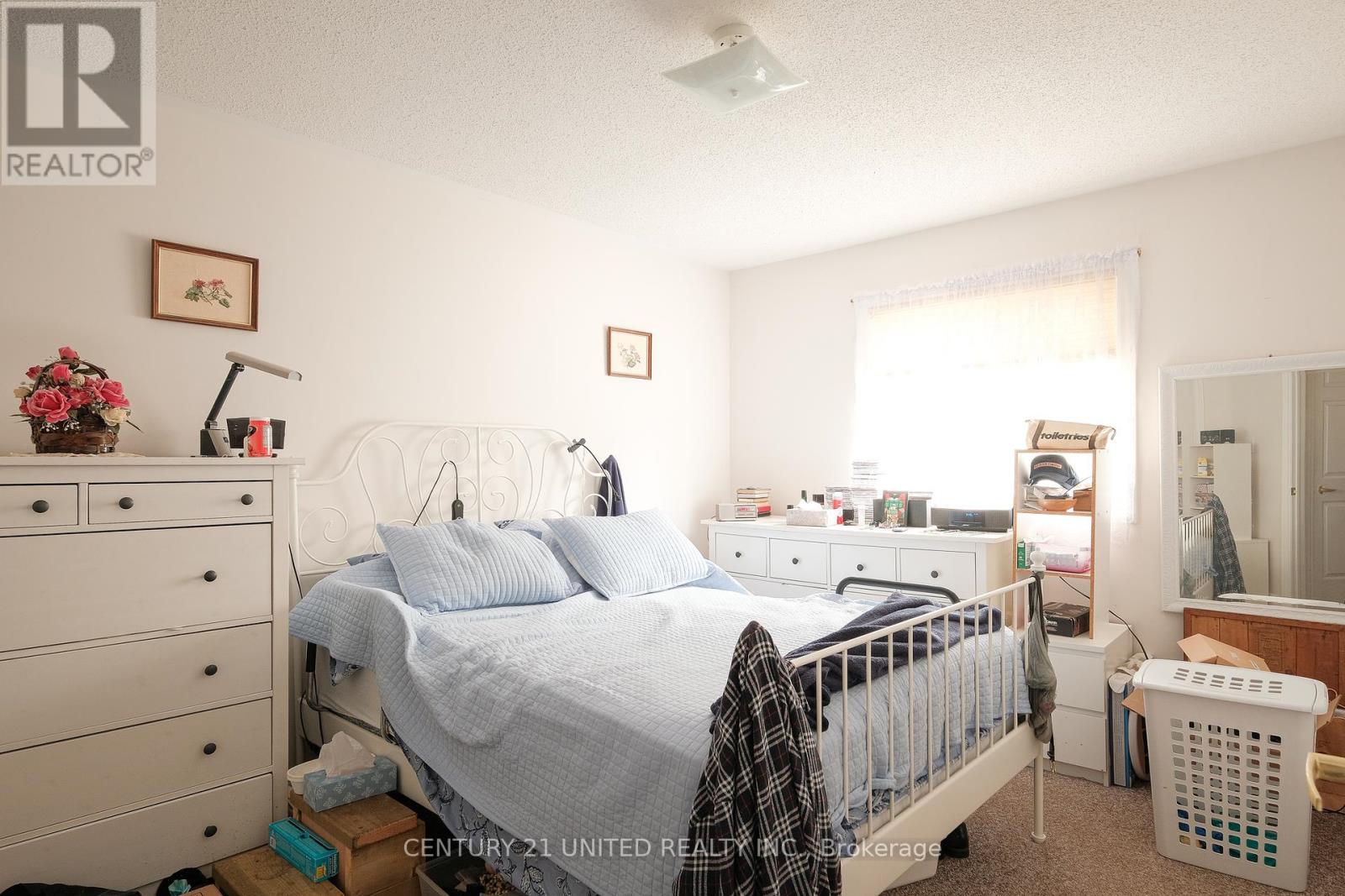 569 Garbutt Terrace, Peterborough North (South), Ontario  K9H 7S9 - Photo 13 - X12279055