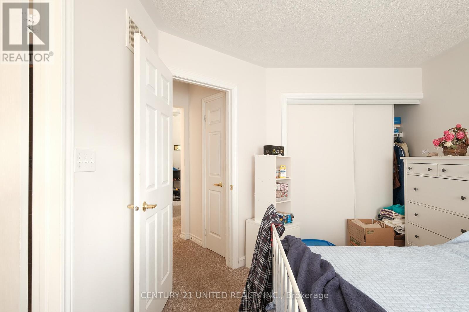 569 Garbutt Terrace, Peterborough North (South), Ontario  K9H 7S9 - Photo 14 - X12279055