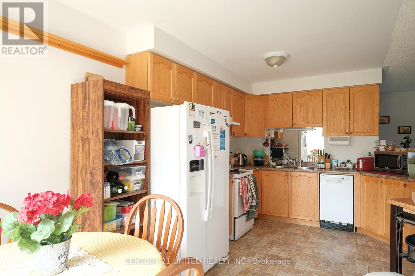 569 Garbutt Terrace, Peterborough North (South), Ontario  K9H 7S9 - Photo 21 - X12279055
