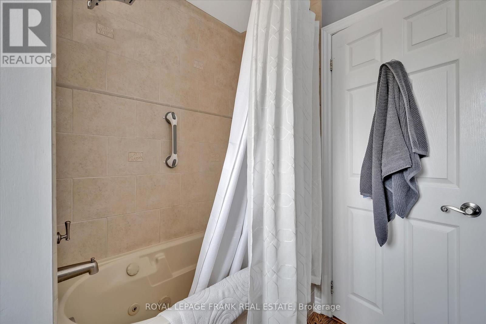 229 Lonsberry Lane, Douro-Dummer, Ontario  K0L 3A0 - Photo 30 - X12279590