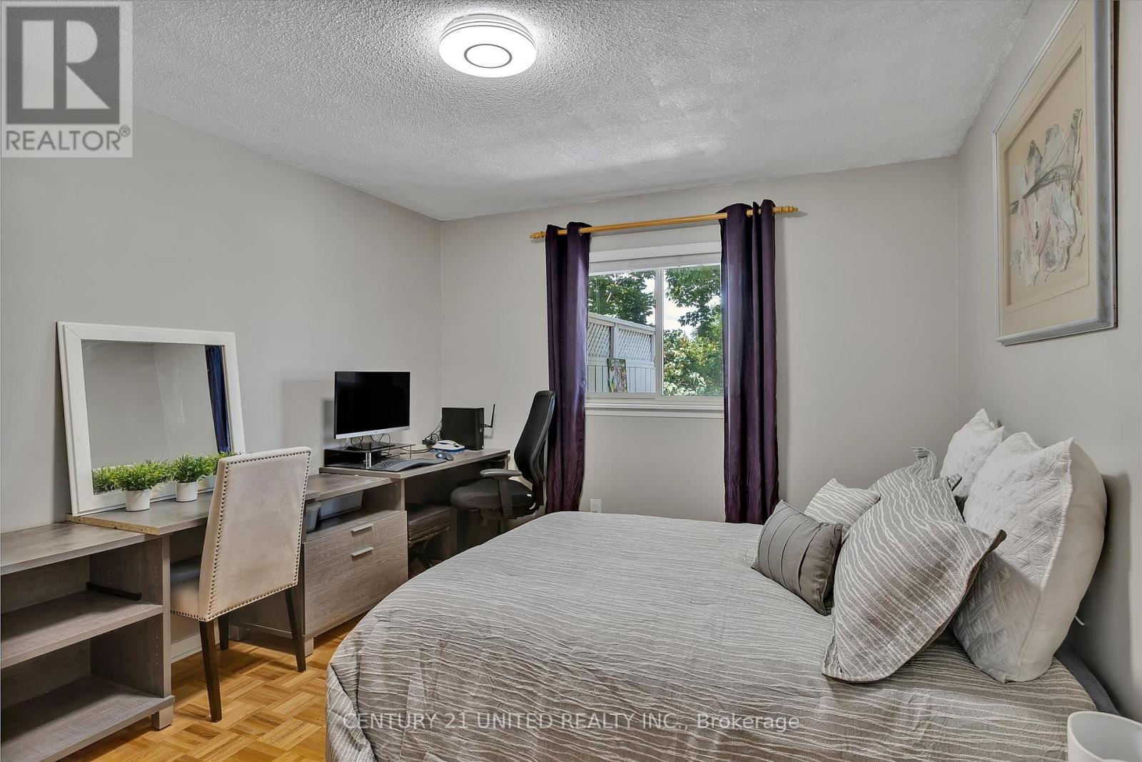 541 Crystal Drive, Peterborough South (East), Ontario  K9J 8H7 - Photo 15 - X12279695