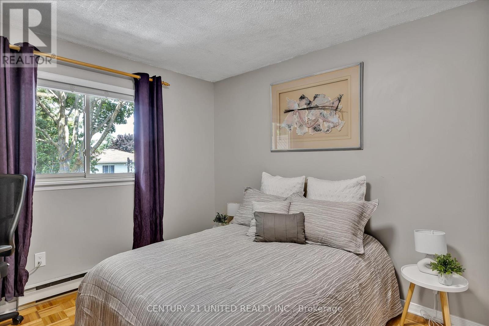 541 Crystal Drive, Peterborough South (East), Ontario  K9J 8H7 - Photo 16 - X12279695