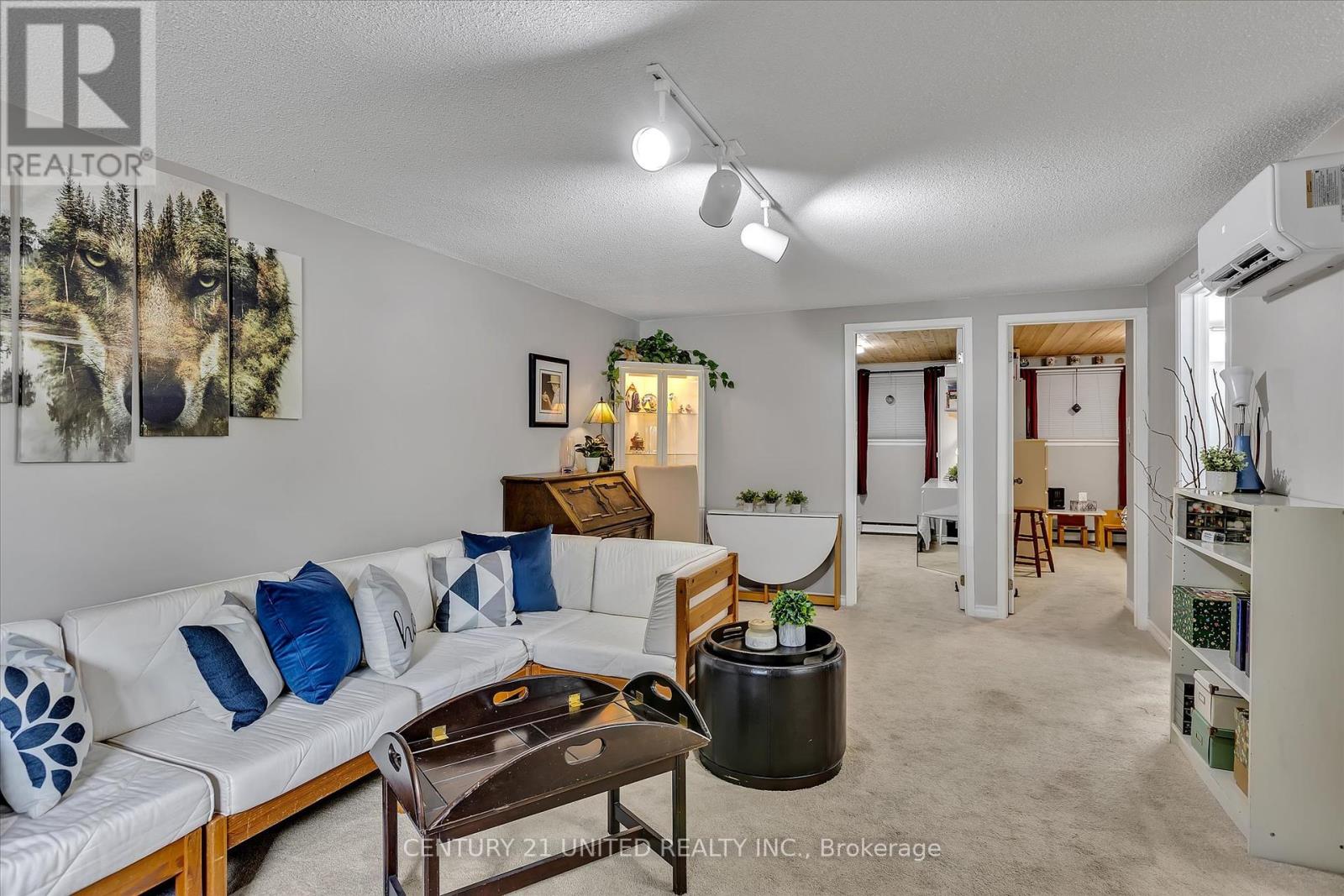 541 Crystal Drive, Peterborough South (East), Ontario  K9J 8H7 - Photo 21 - X12279695
