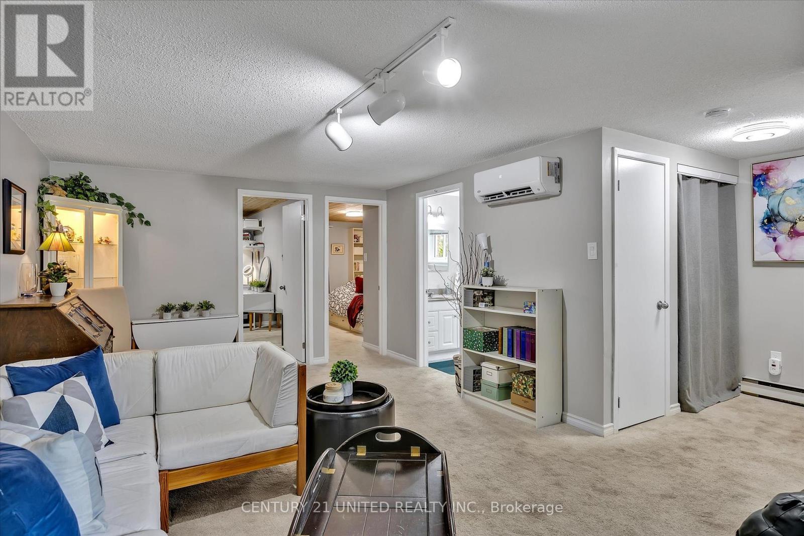 541 Crystal Drive, Peterborough South (East), Ontario  K9J 8H7 - Photo 22 - X12279695