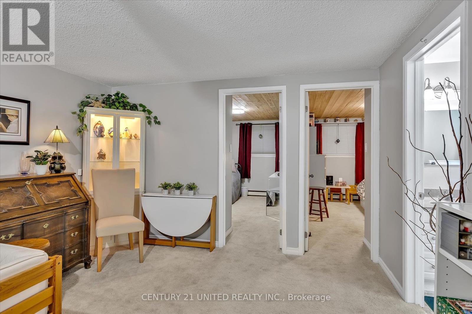 541 Crystal Drive, Peterborough South (East), Ontario  K9J 8H7 - Photo 23 - X12279695