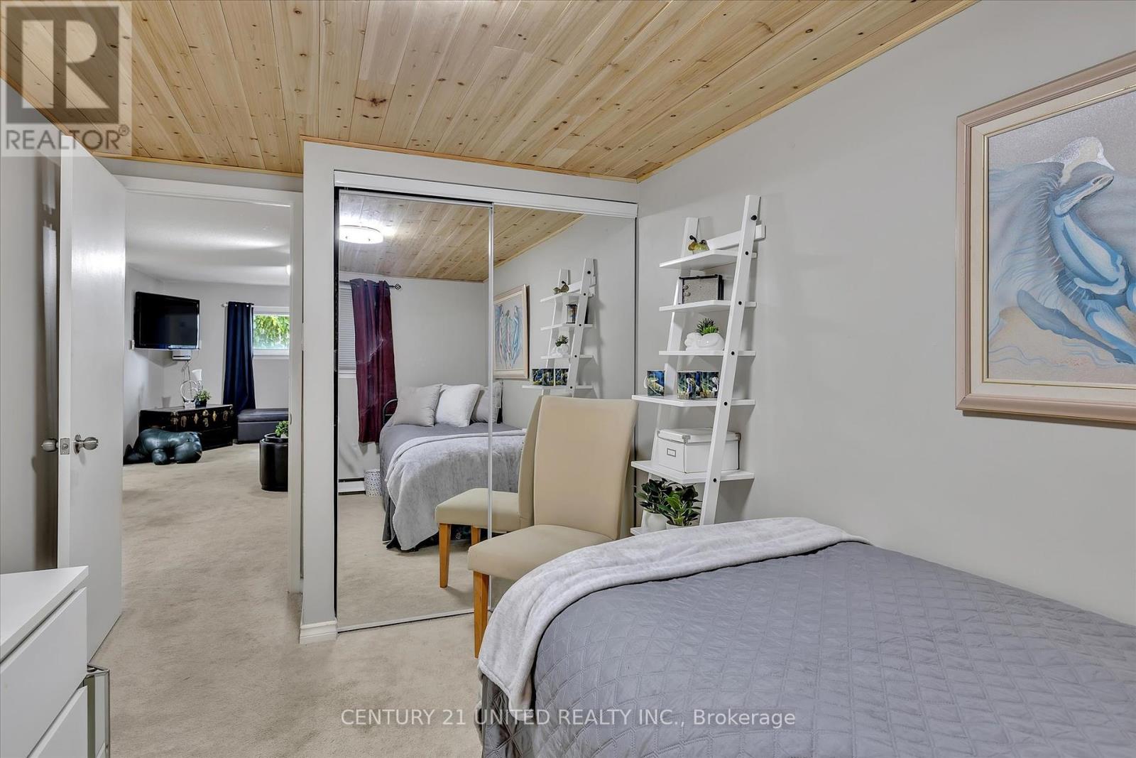 541 Crystal Drive, Peterborough South (East), Ontario  K9J 8H7 - Photo 28 - X12279695