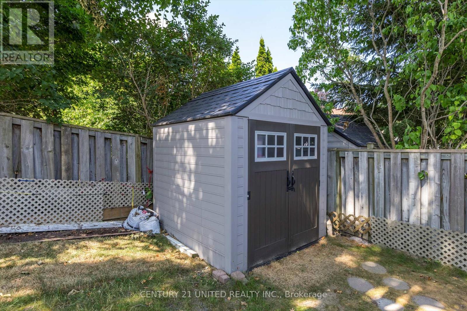 541 Crystal Drive, Peterborough South (East), Ontario  K9J 8H7 - Photo 38 - X12279695