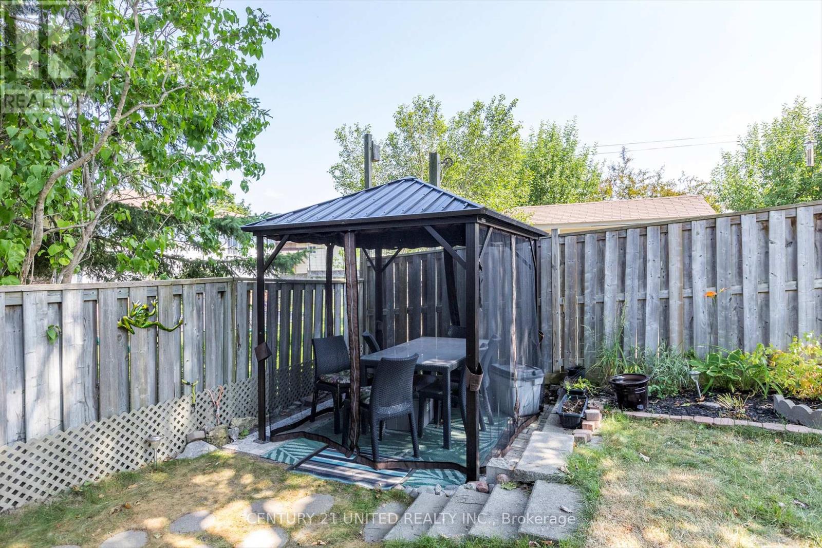541 Crystal Drive, Peterborough South (East), Ontario  K9J 8H7 - Photo 40 - X12279695