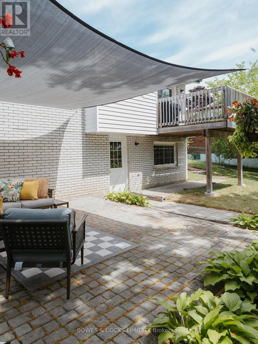 951 Ellesmere Avenue, Peterborough North (Central), Ontario  K9H 7A9 - Photo 8 - X12279856