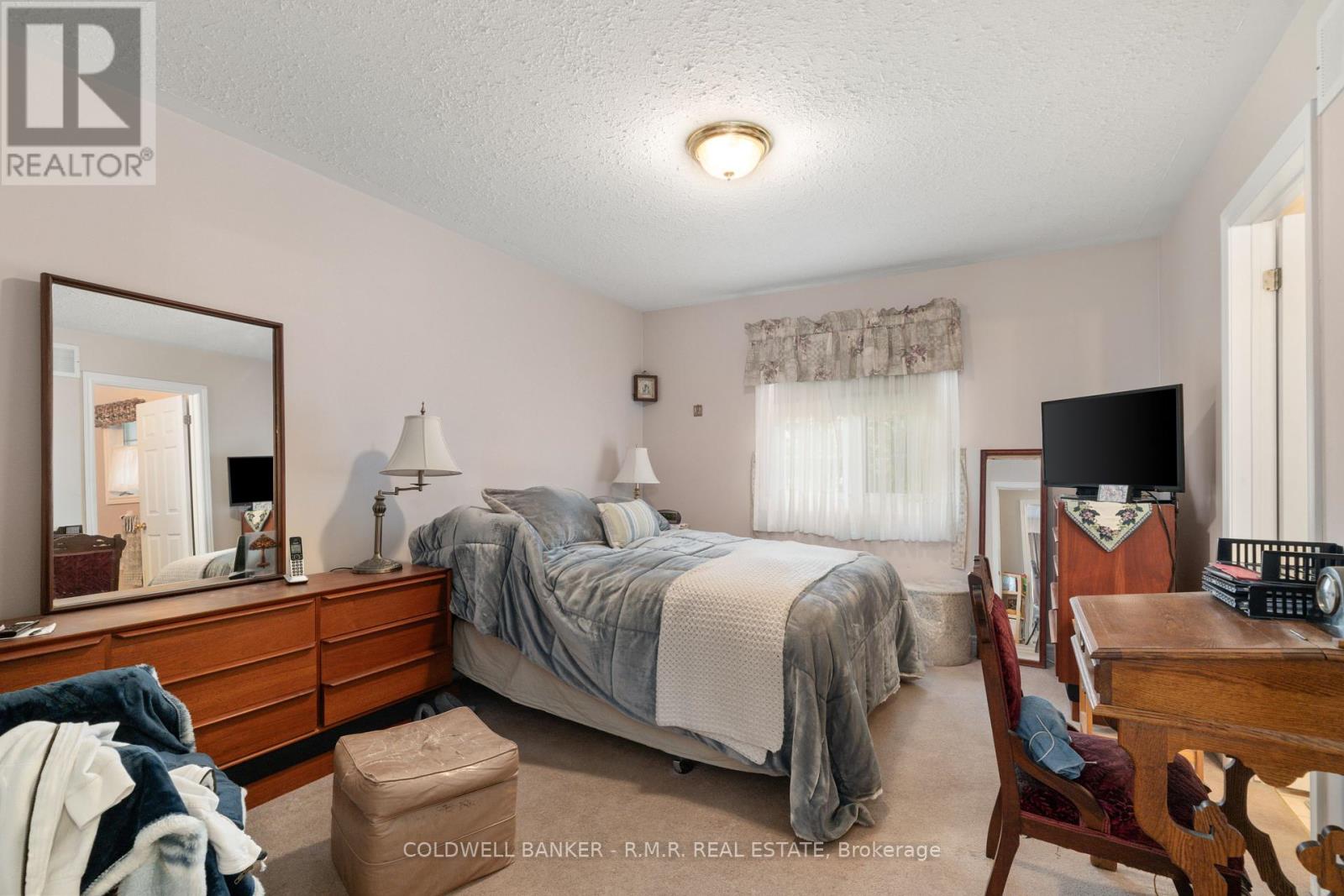 7 Eakins Crescent, Kawartha Lakes (Lindsay), Ontario  K9V 6H8 - Photo 22 - X12280016
