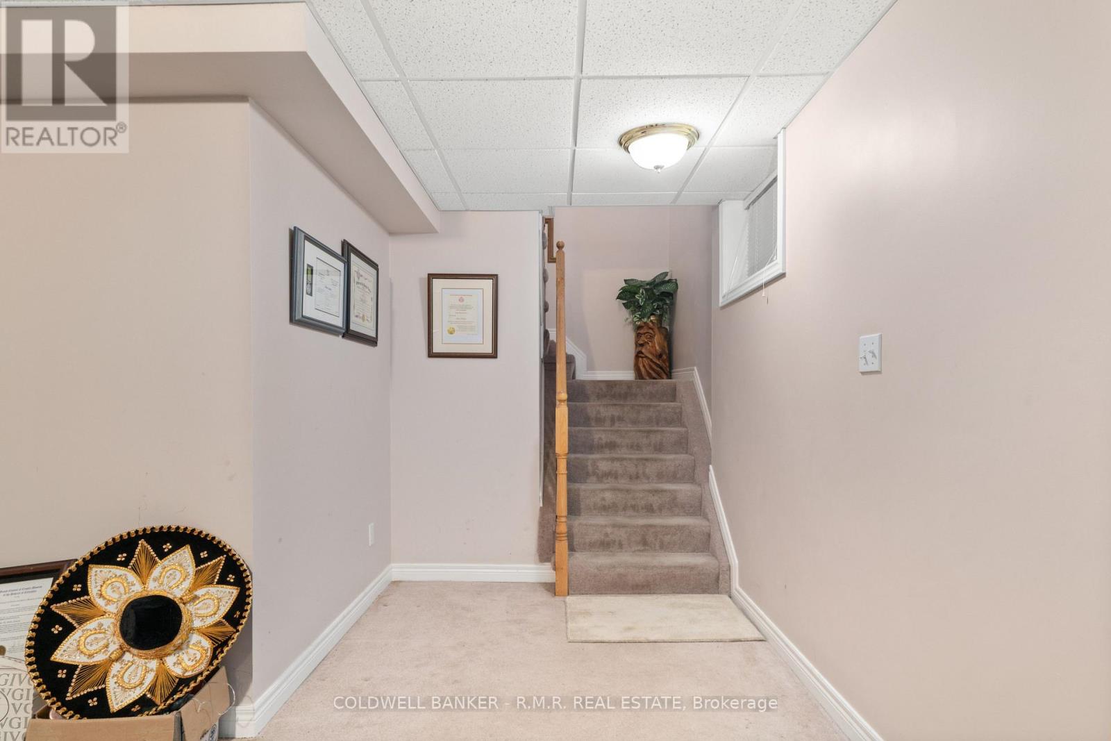 7 Eakins Crescent, Kawartha Lakes (Lindsay), Ontario  K9V 6H8 - Photo 27 - X12280016