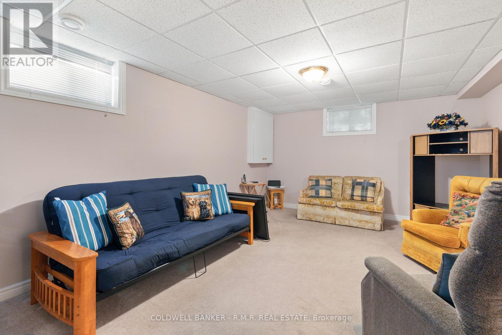 7 Eakins Crescent, Kawartha Lakes (Lindsay), Ontario  K9V 6H8 - Photo 29 - X12280016