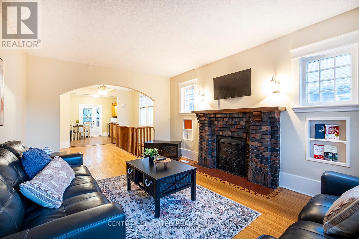 225 Mark Street, Peterborough East (Central), Ontario  K9H 1V1 - Photo 15 - X12280178