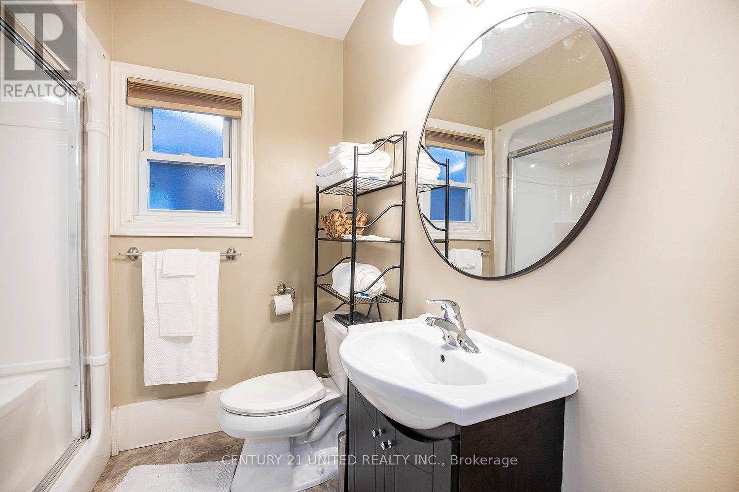 225 Mark Street, Peterborough East (Central), Ontario  K9H 1V1 - Photo 20 - X12280178