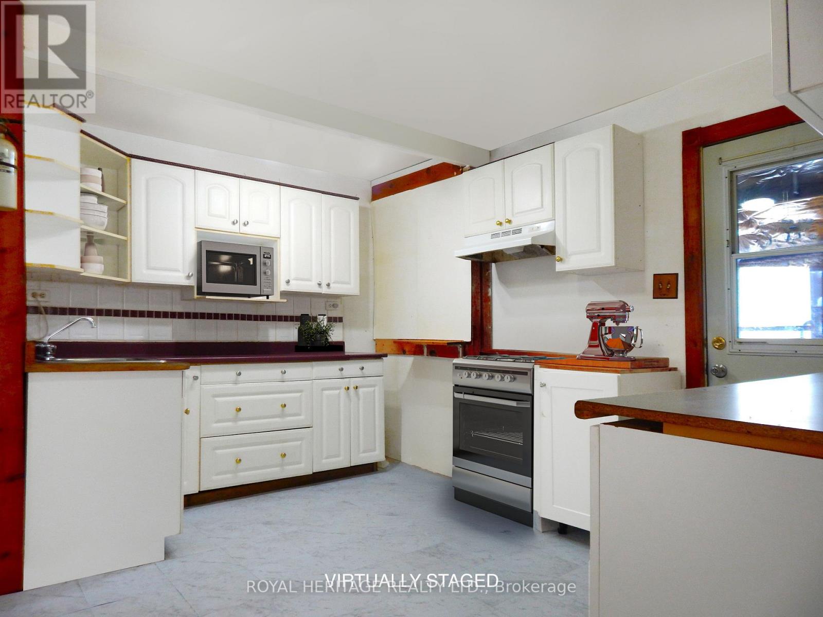 256 Trout Lake Road, Faraday, Ontario  K0L 1C0 - Photo 5 - X12280265