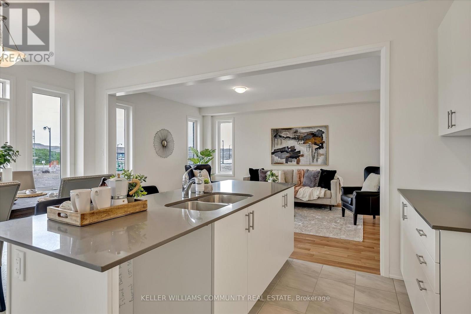 811 Griffin Trail, Peterborough North (North), Ontario  K9K 0G3 - Photo 14 - X12280450