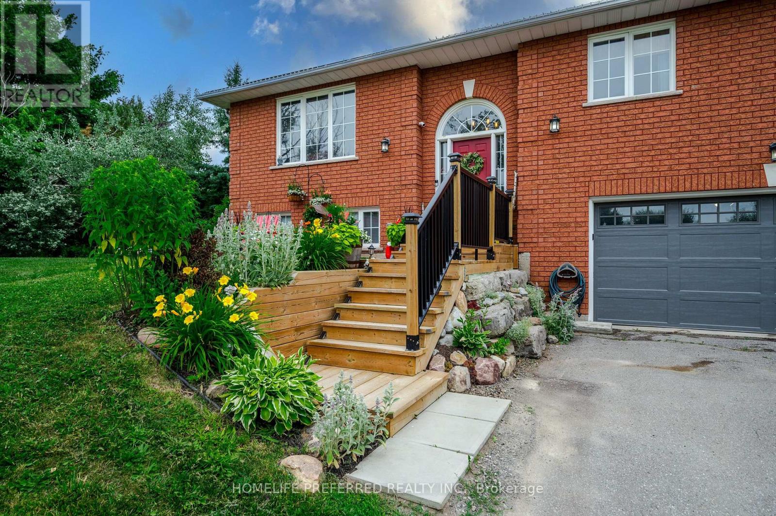 2403 Kennedy Drive, Cavan Monaghan (Cavan Twp), Ontario  L0A 1C0 - Photo 3 - X12280766