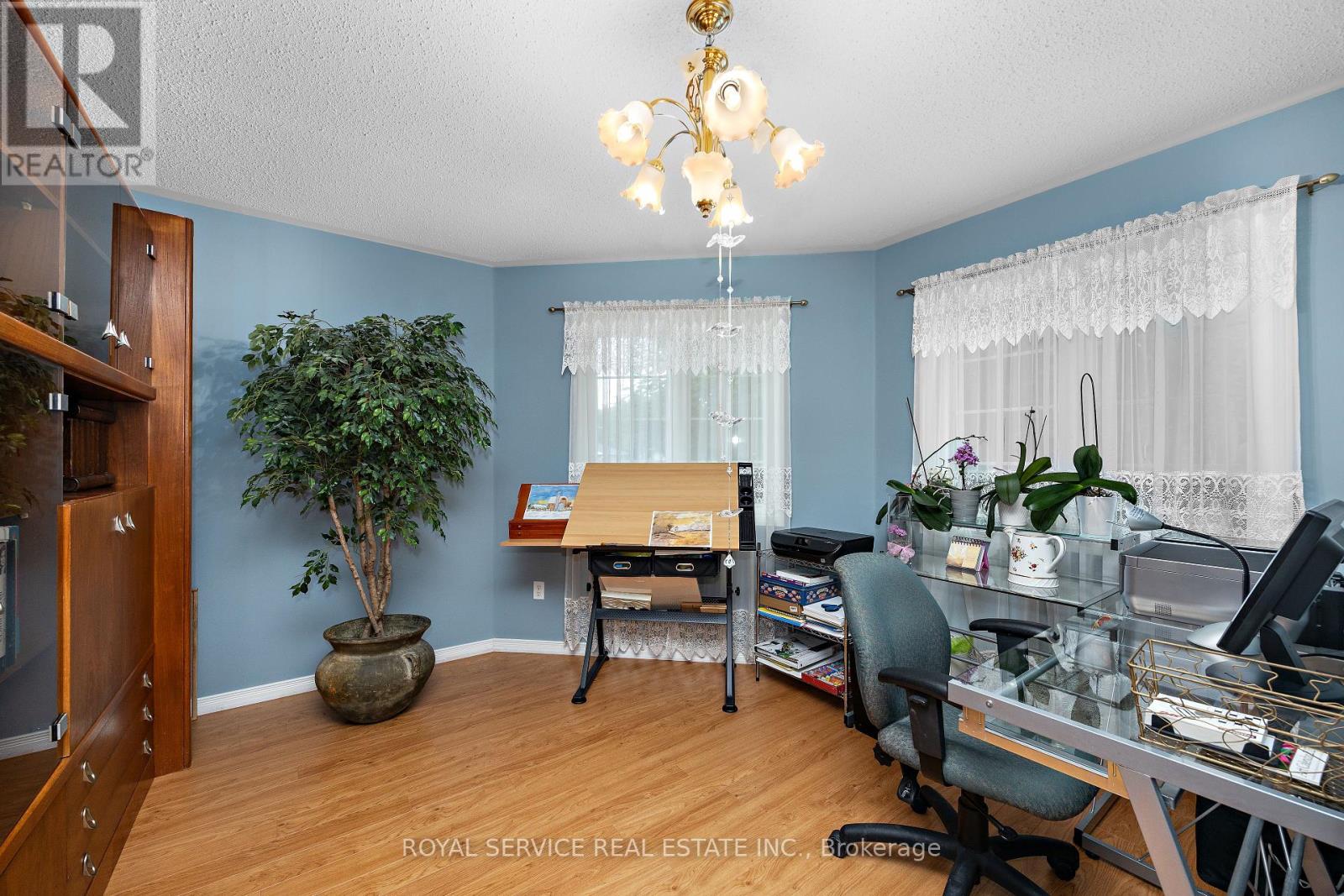 30 Brookside Street, Cavan Monaghan (Millbrook Village), Ontario  L0A 1G0 - Photo 6 - X12280830