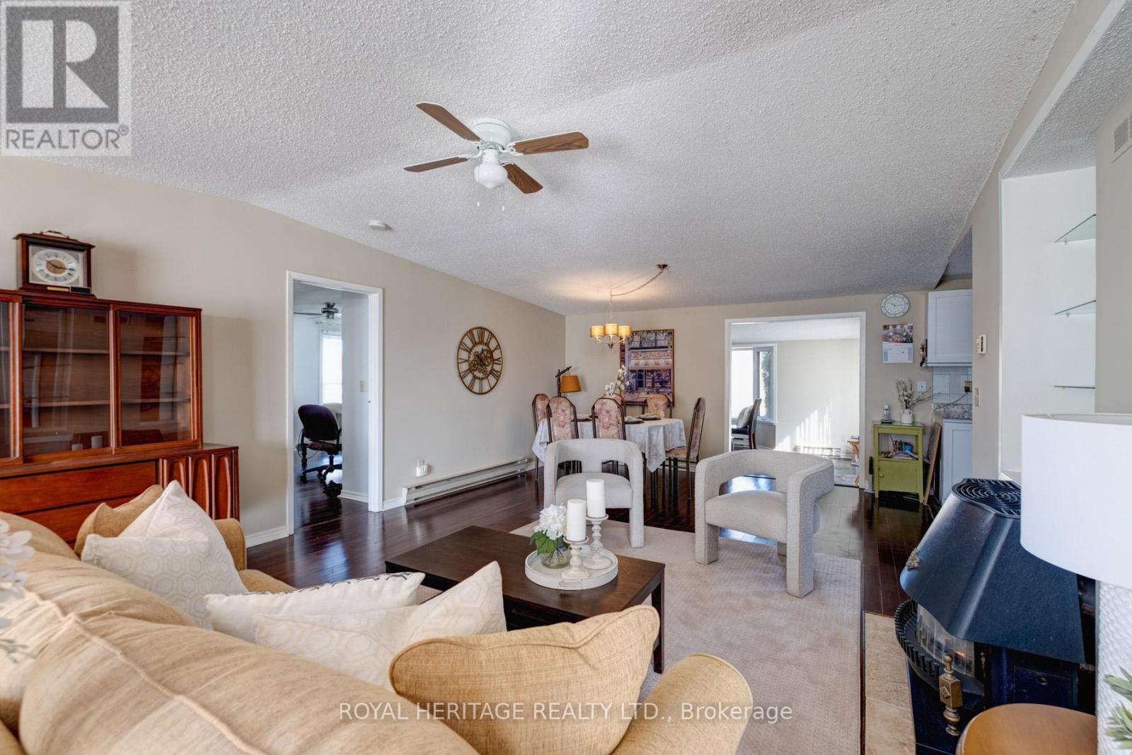 46 Wilmot Trail, Clarington (Bowmanville), Ontario  L1B 1B8 - Photo 14 - E12281256