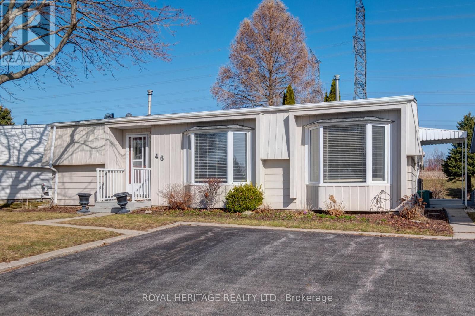 46 Wilmot Trail, Clarington (Bowmanville), Ontario  L1B 1B8 - Photo 2 - E12281256
